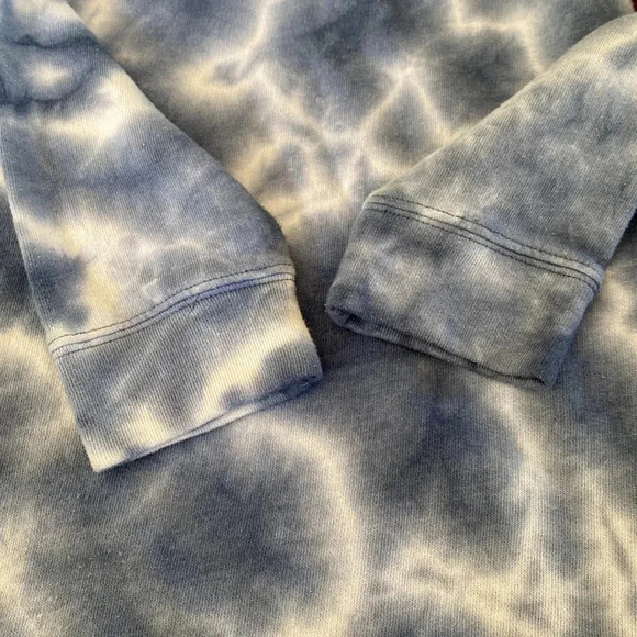 SO Blue Water Long Hoodie Size Small (7) - Picture 3 of 6